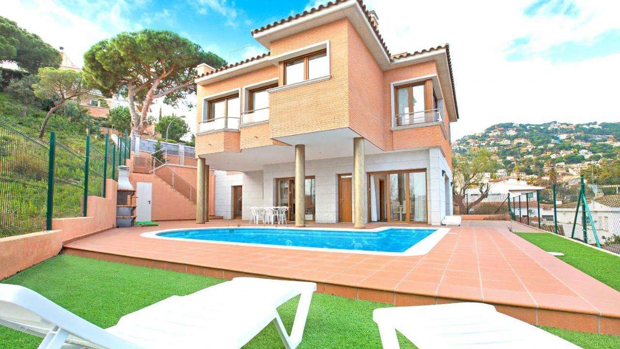 2Pau - Lloret De Mar Villa Екстериор снимка